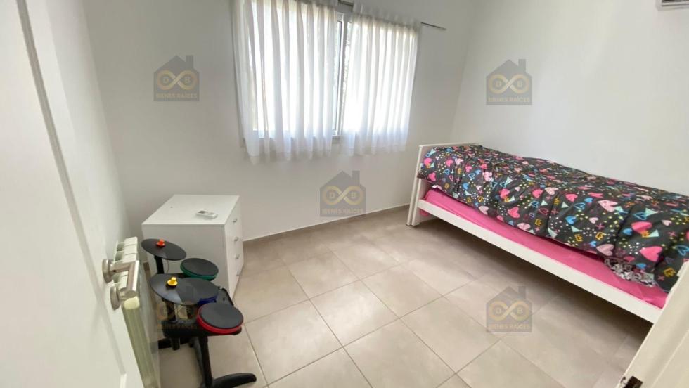 Casa 3 dormitorios en alquiler temporario en Santa Guadalupe, Pilar del Este