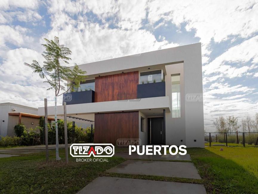 Casa 4 dormitorios en venta en Puertos, Escobar