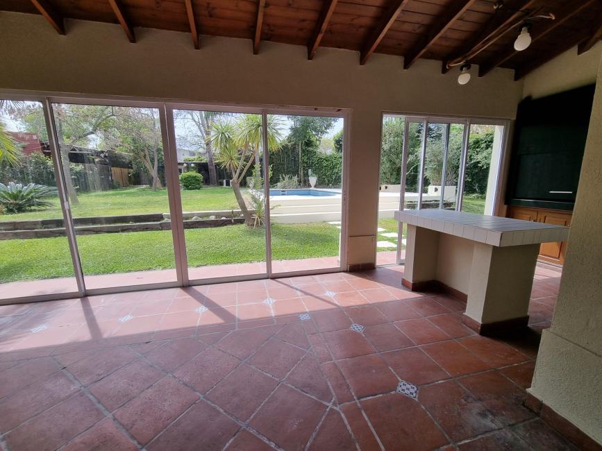 Casa 4 dormitorios en venta en Benavidez, Tigre