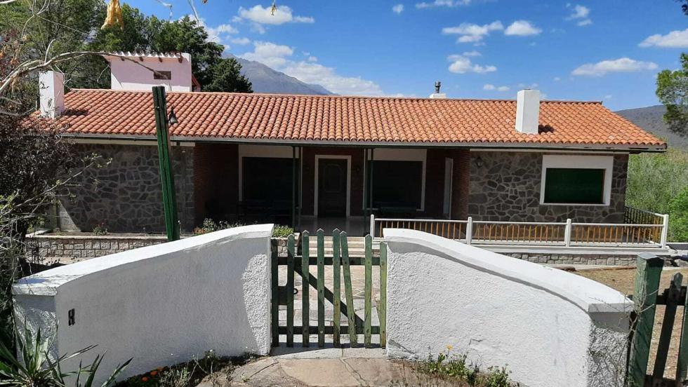 Casa 5 dormitorios en venta en San Alberto
