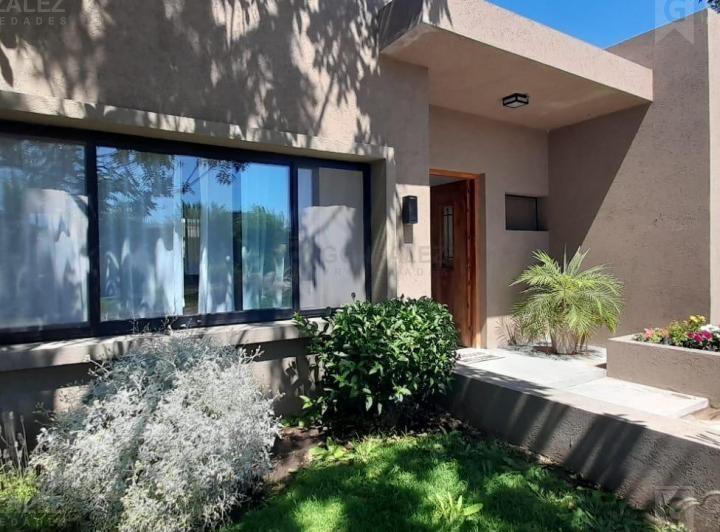 Casa 3 dormitorios en venta en Manzanares Chico, Pilar
