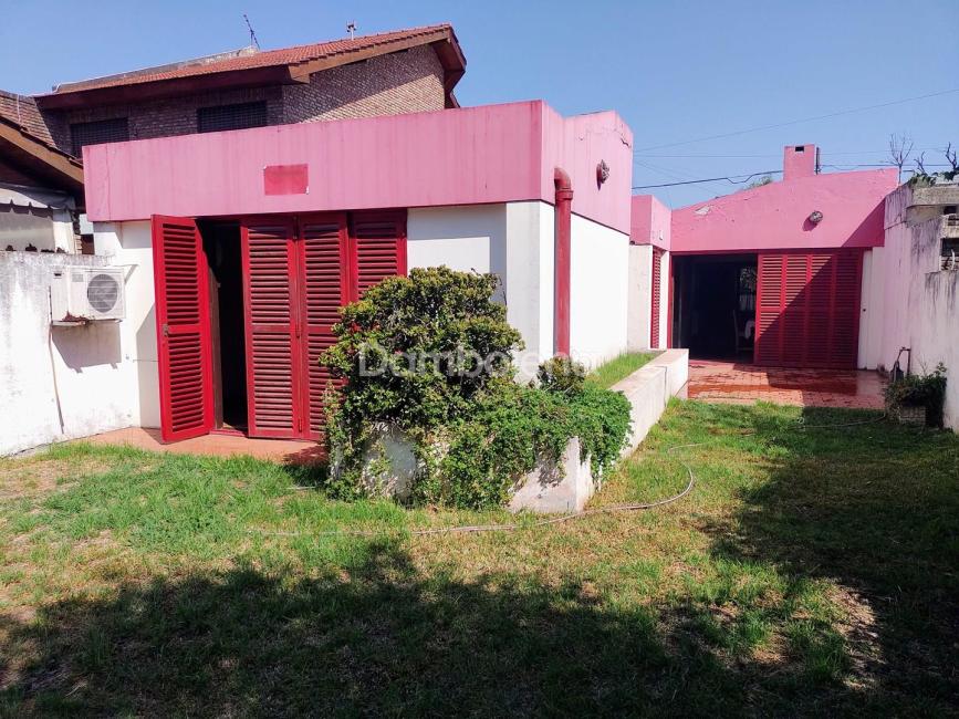 Casa 2 dormitorios en venta en San Antonio De Padua, Merlo