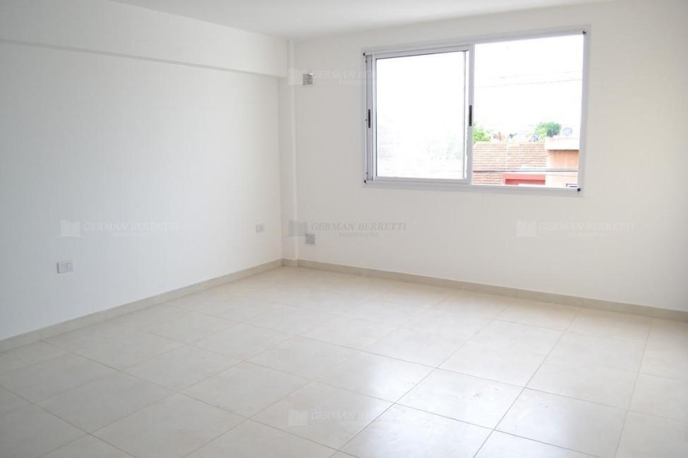 Departamento en venta en Lanus Este, Lanus