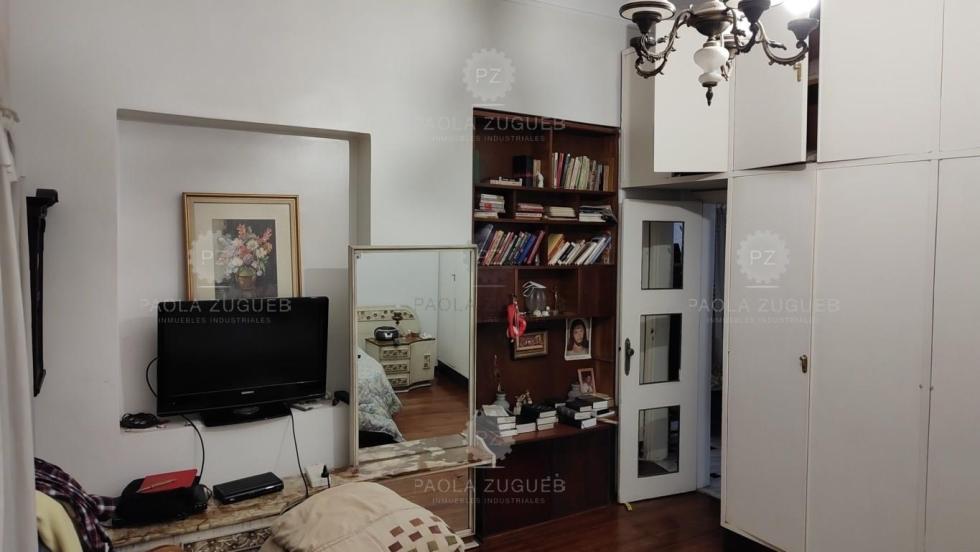 Casa 4 dormitorios en venta en Avellaneda