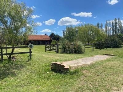 Casa 3 dormitorios en venta en Estancia Las Lilas, Lujan