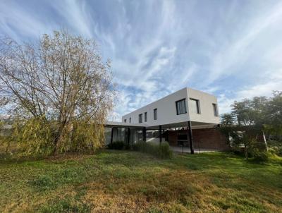 Casa 3 dormitorios en alquiler en San Matias, Escobar