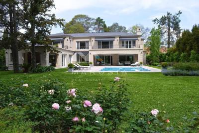Casa 5 dormitorios en venta en Highland Park CC, Pilar