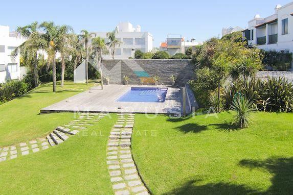 Departamento 3 dormitorios en venta en Punta del Este, Punta del Este