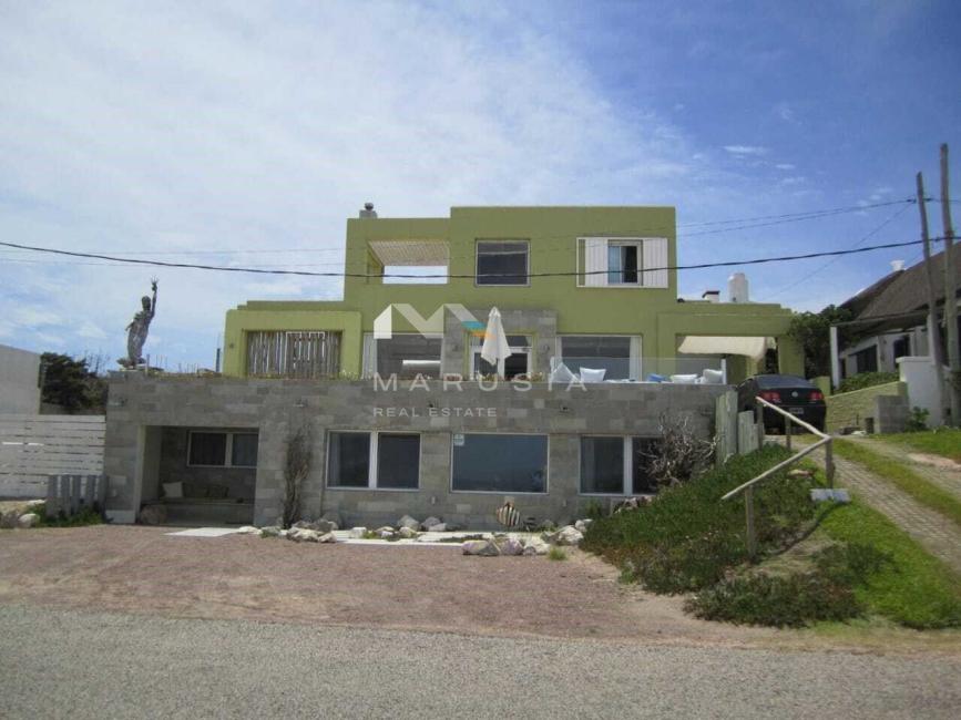 Casa 5 dormitorios en alquiler temporario en Punta del Este, Punta del Este