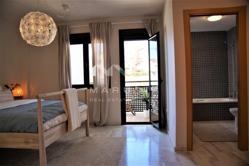 Casa 3 dormitorios en venta en Malaga