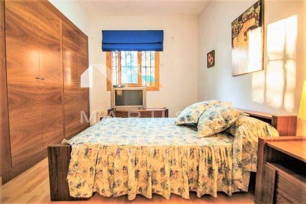 Casa 5 dormitorios en venta en Valencia
