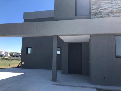Casa 4 dormitorios en venta en San Matias, Escobar