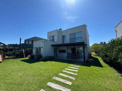 Casa 3 dormitorios en venta en Nordelta, Tigre