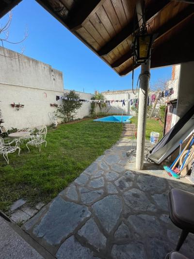 Casa 2 dormitorios en venta en Parque Avellaneda, Ciudad de Buenos Aires