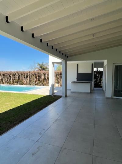 Casa 4 dormitorios en venta en Villanueva, Tigre