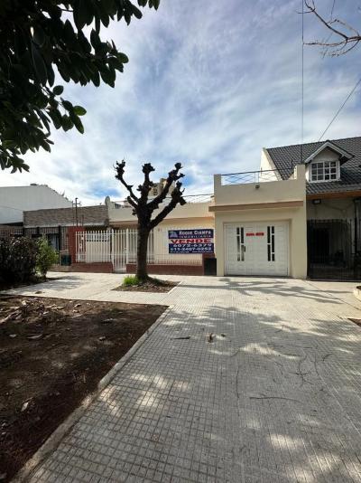 Casa 4 dormitorios en venta en Villa Lugano, Ciudad de Buenos Aires