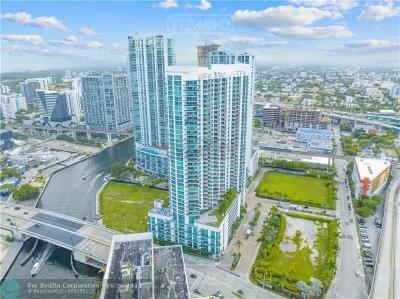 Departamento 1 dormitorios en venta en Miami