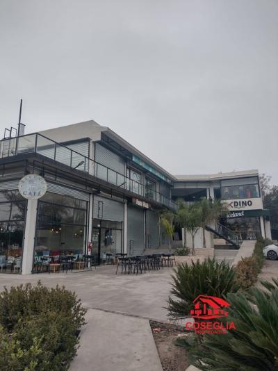 Local en venta en Manzanares, Pilar