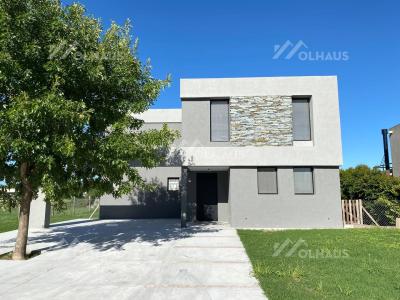Casa 4 dormitorios en venta en San Matias, Escobar