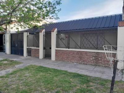 Casa 2 dormitorios en venta en Moron