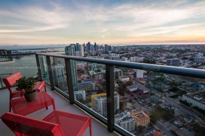 Departamento 1 dormitorios en venta en Edgewater, Miami