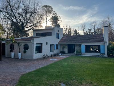 Casa 3 dormitorios en venta en Highland Park CC, Pilar