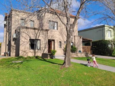 Casa 3 dormitorios en alquiler temporario en General Pacheco, Tigre