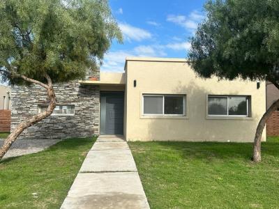 Casa en venta en Pilar del Este, Pilar
