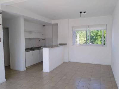 Departamento 2 dormitorios en alquiler en La Madrugada, Pilar