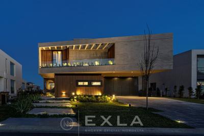 Casa 4 dormitorios en venta en Nordelta, Tigre