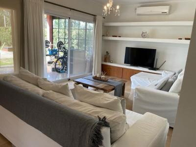 Casa 4 dormitorios en alquiler en Villanueva, Tigre
