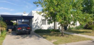 Casa 4 dormitorios en alquiler en Villanueva, Tigre