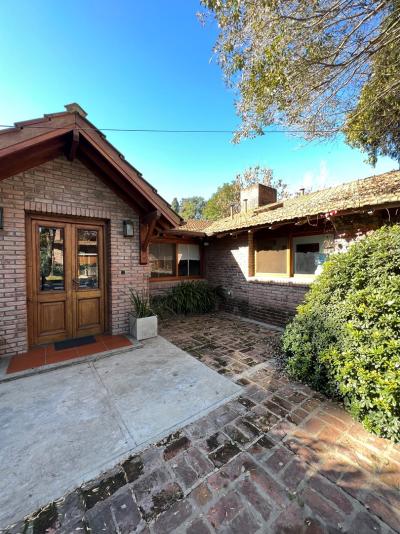 Casa 4 dormitorios en alquiler en Pablo Nogues, Malvinas Argentinas
