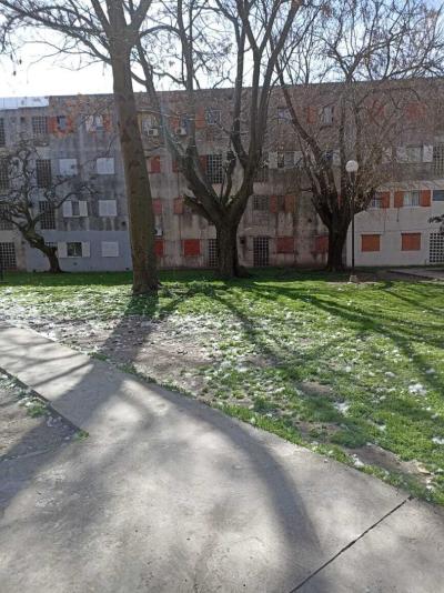 Departamento 2 dormitorios en venta en Berazategui