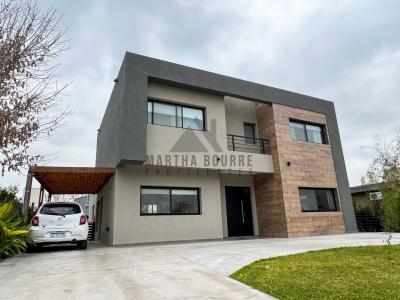 Casa 3 dormitorios en venta en La Cañada de Pilar, Pilar