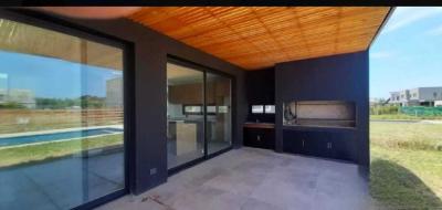 Casa 3 dormitorios en venta en Puertos, Escobar