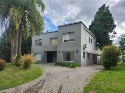 Casa 5 dormitorios en venta en Haras La Pradera, Pilar