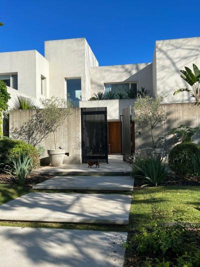 Casa 3 dormitorios en alquiler temporario en General Pacheco, Tigre