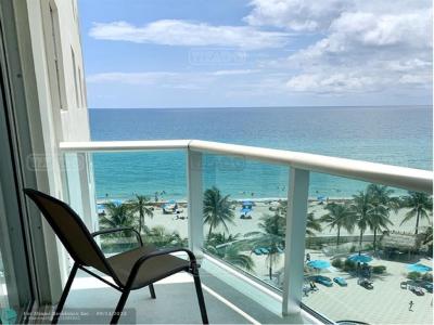 Departamento 2 dormitorios en venta en Hollywood, Miami