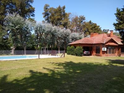 Casa 2 dormitorios en alquiler en Francisco Álvarez, Moreno