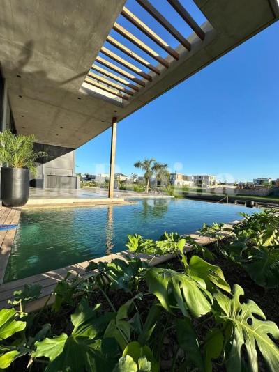 Casa 5 dormitorios en venta en Nordelta, Tigre
