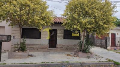 Casa 2 dormitorios en venta en Pablo Nogues, Malvinas Argentinas