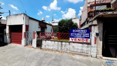 Casa 2 dormitorios en venta en Villa Raffo, Tres de Febrero