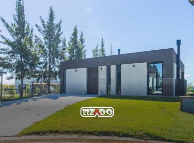 Casa 3 dormitorios en venta en Villanueva, Tigre