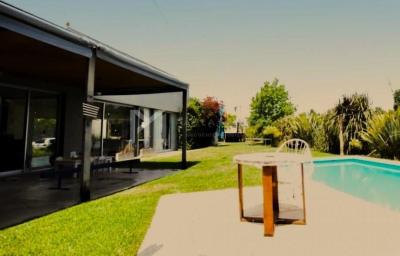 Casa 3 dormitorios en venta en Villanueva, Tigre