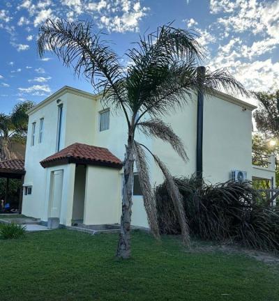 Casa 4 dormitorios en alquiler en Villanueva, Tigre
