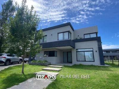 Casa 3 dormitorios en venta en Lagoon Pilar, Pilar