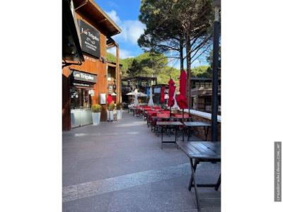 Local en venta en Carilo