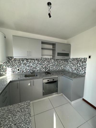 Departamento 1 dormitorios en venta en Caseros, Tres de Febrero