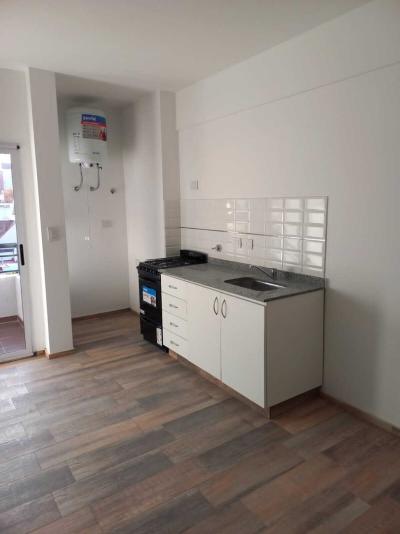 Departamento 1 dormitorios en venta en Caseros, Tres de Febrero